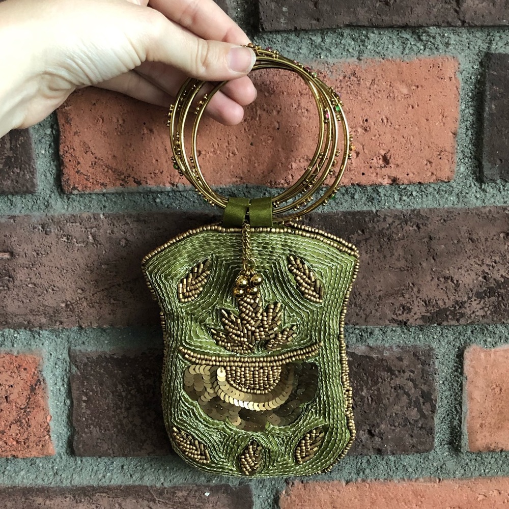 Beaded handbag / wristlet / coin purse